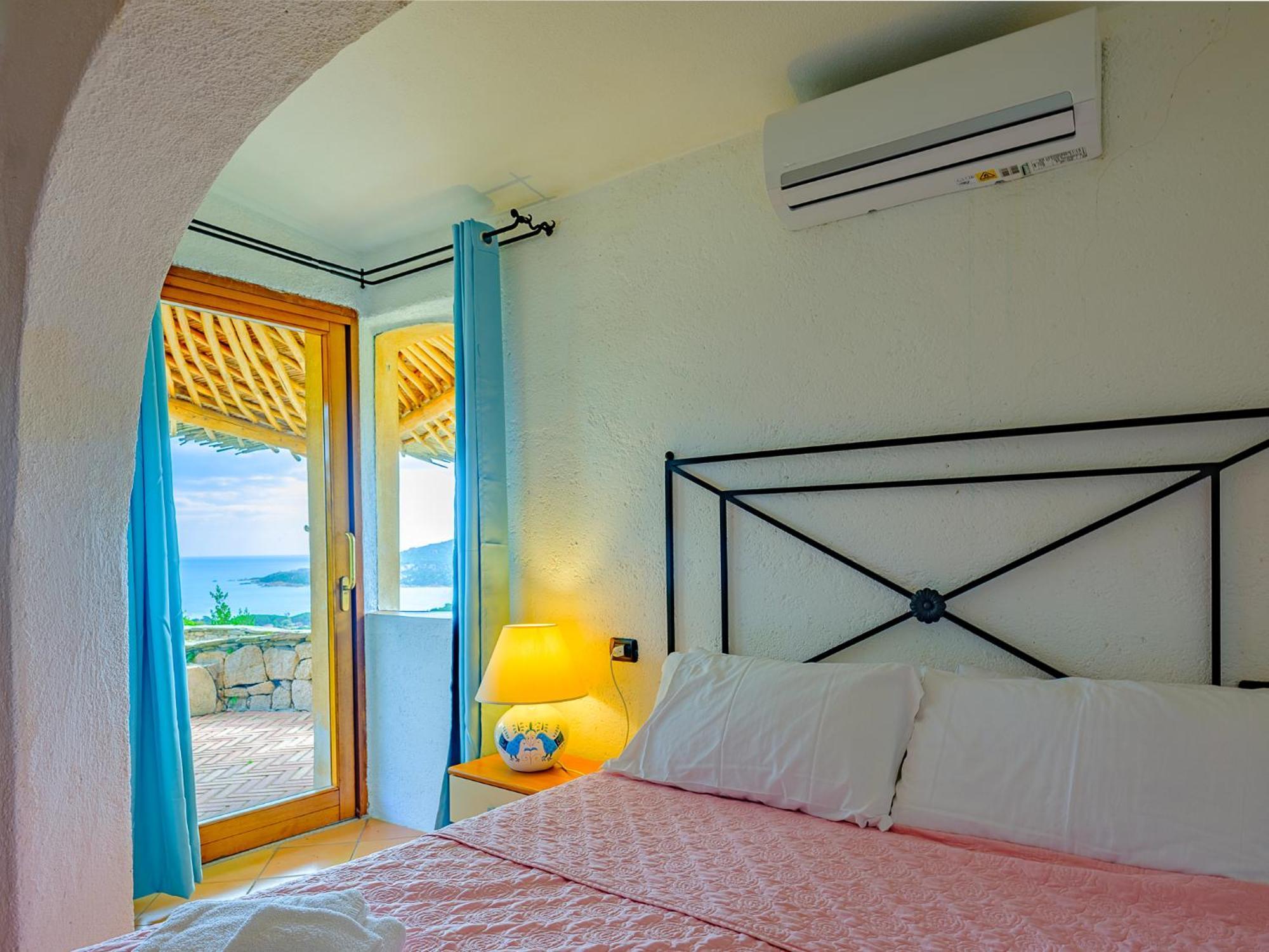 Sardinia Family Villas - Villa Carmen With Sea View And Pool Porto Cervo Exterior photo